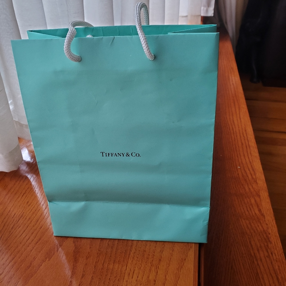 Tiffany shopping bag 🛍 Blue